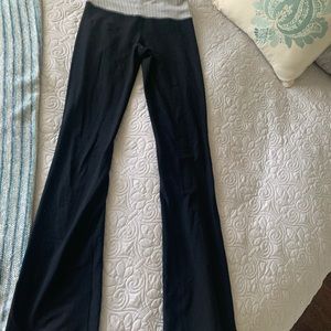 LuluLemon Reversible Groove Pant Flare 32”